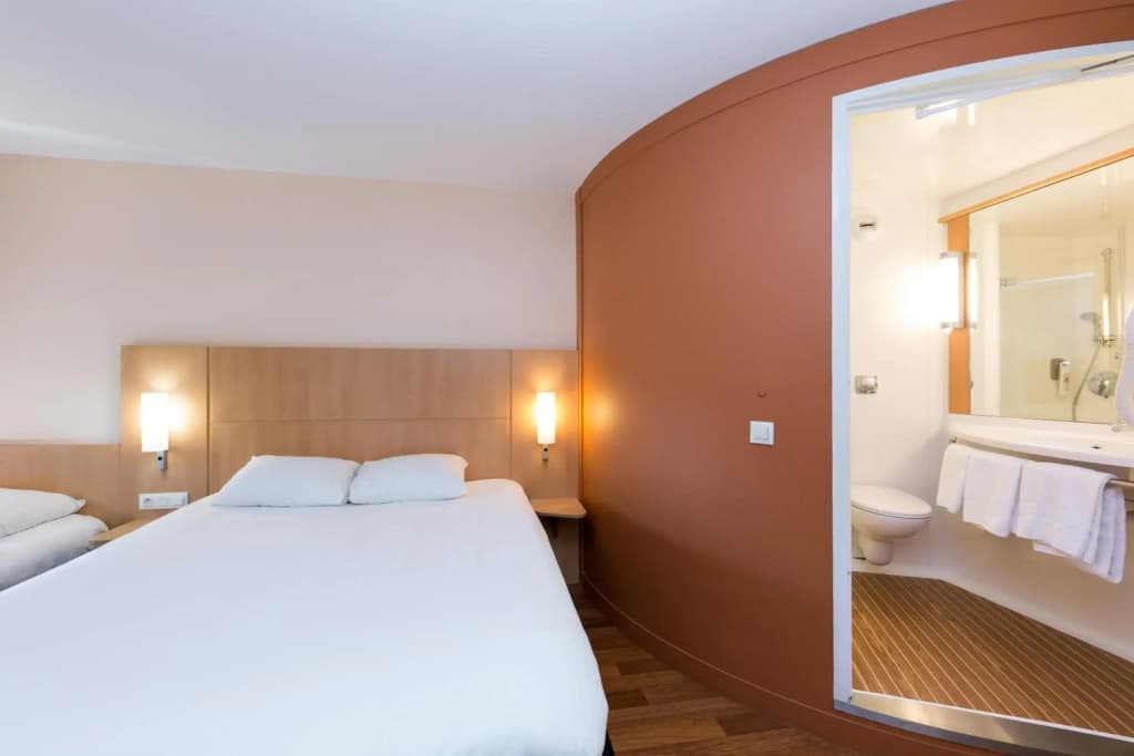 ibis Sisteron - Photo 2