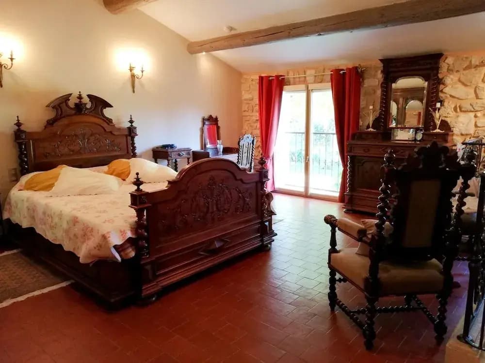House With one Bedroom in Le Thor, With Furnished Garden and Wifi - Photo 2