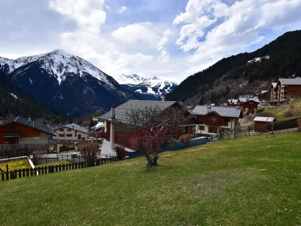 Appartement de 2 chambres a Champagny en Vanoise a 40 m des pistes avec jardin clos et wifi - Miniature 8