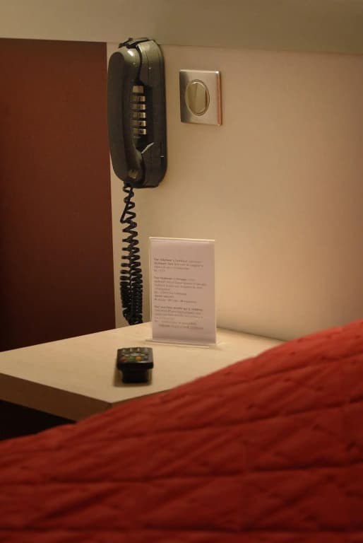 Sud Hôtel - Miniature 6