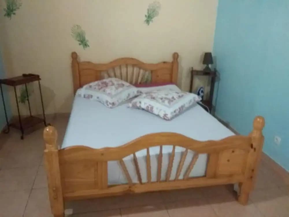 Apartment With one Bedroom in Le Gosier, With Wonderful Mountain View, - Photo 2