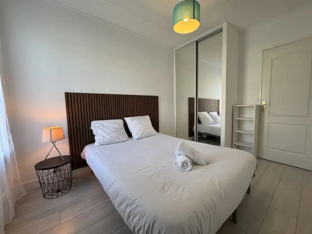 Urban Base in Le Mans - Comfort & Services - Photo 4