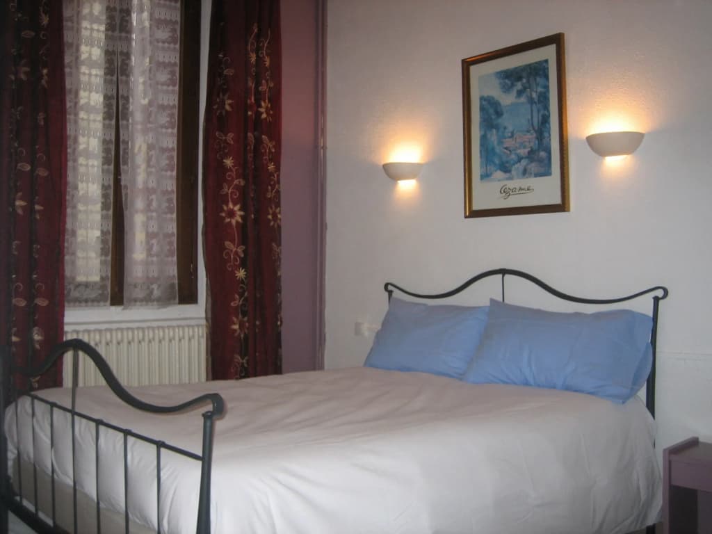 Hôtel Astoria - Photo 3