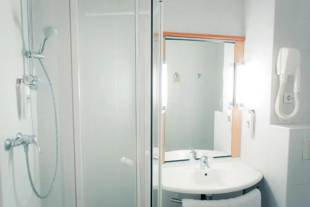 Ibis Grenoble Gare - Miniature 8