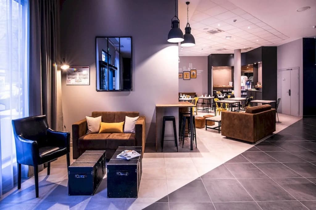 Best Western Plus Suitcase Paris La Defense - Photo 2