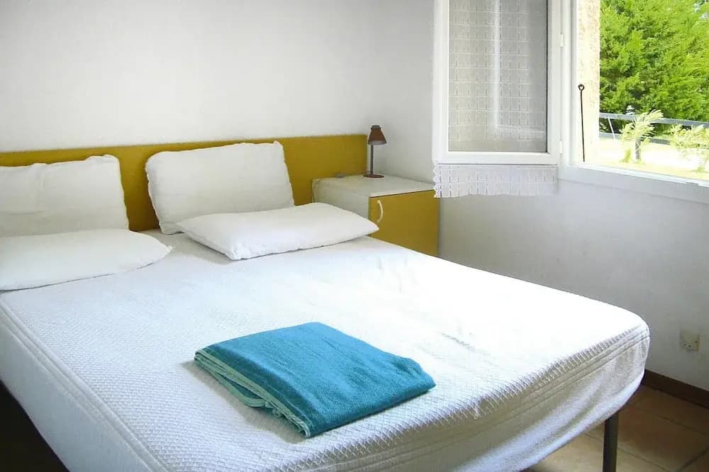 Corsica Family Stay for 6 Near Beach - Photo 3