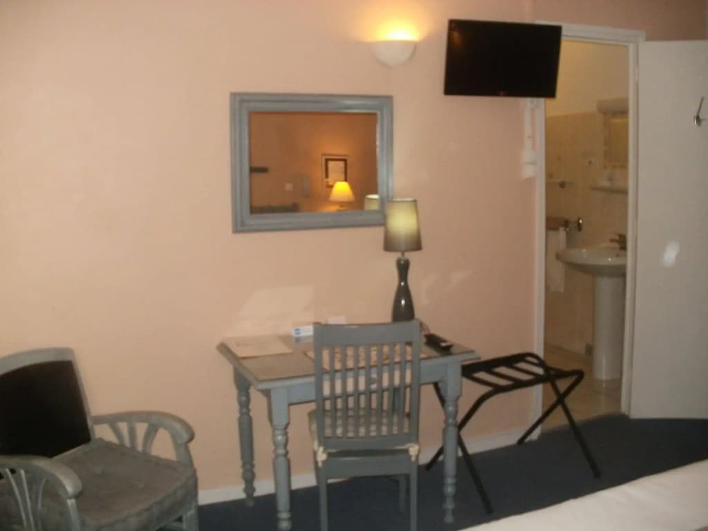 Hôtel du Tricastin - Miniature 7