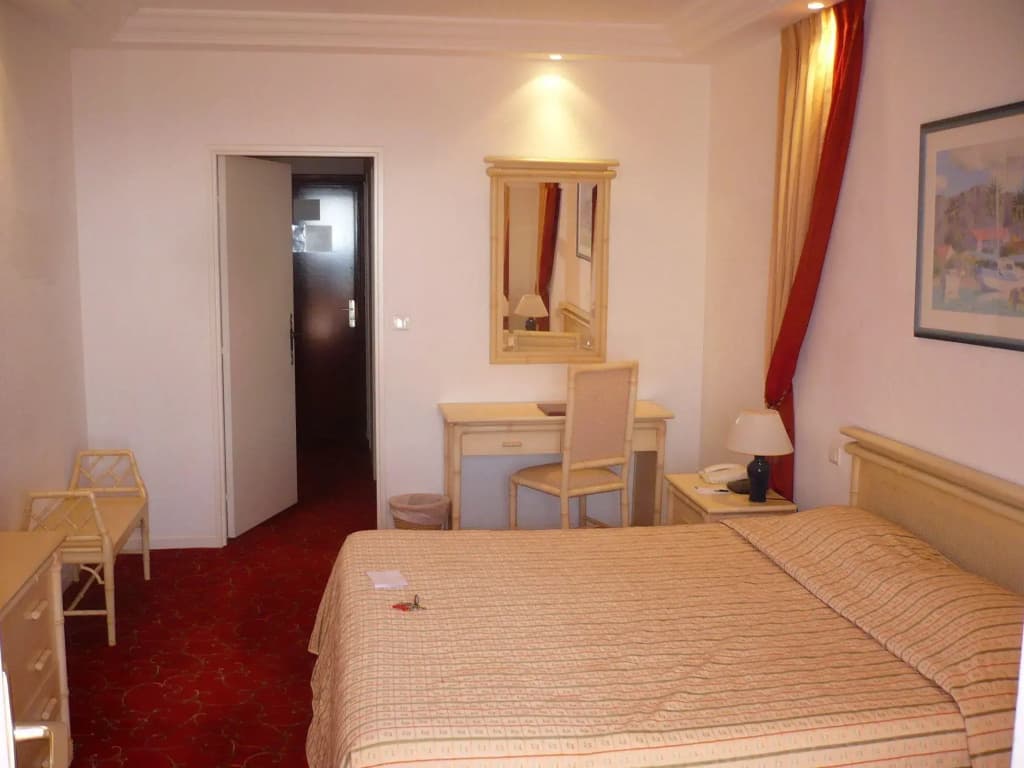 Hostellerie Le Baou - Photo 1