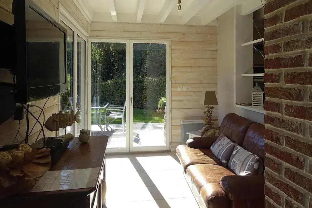 Charming House in Normandy Near White Coast - Miniature 6