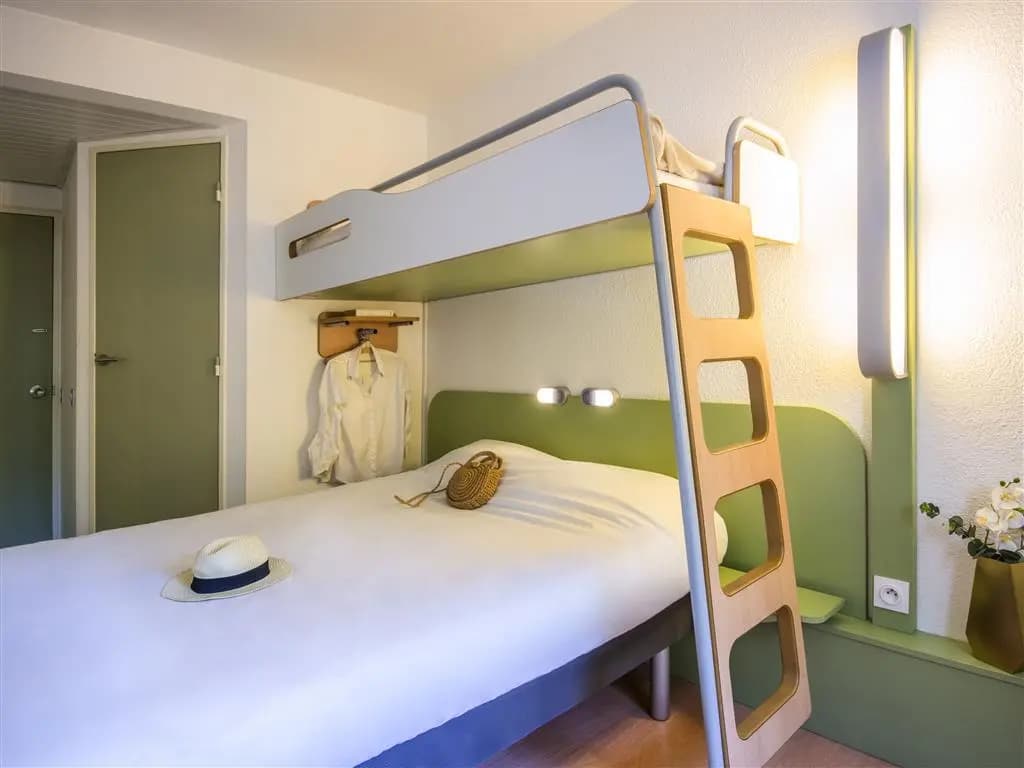 ibis budget Antibes Sophia Antipolis - Miniature 6