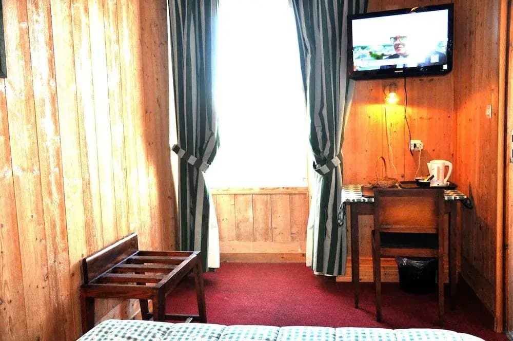Hôtel Belvédère - Photo 4