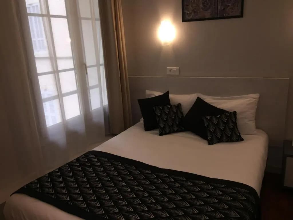 Hôtel Vendôme - Photo 3