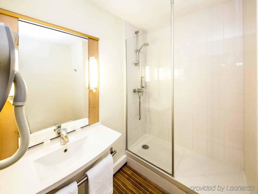 ibis Valenciennes - Miniature 6