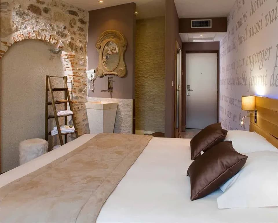 Hôtel Le Turenne - Photo 3