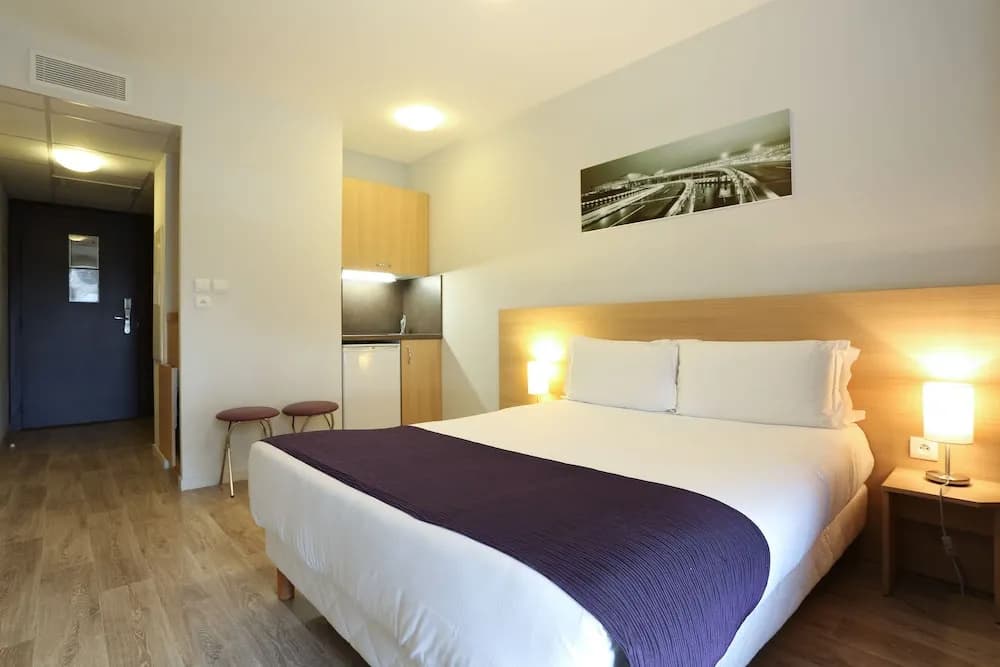 Comfort Suites Lyon Est Eurexpo - Miniature 7