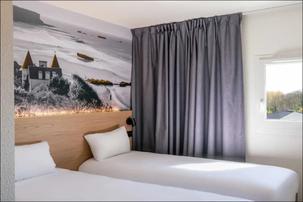 Hotel Premiere Classe Bayeux - Photo 5