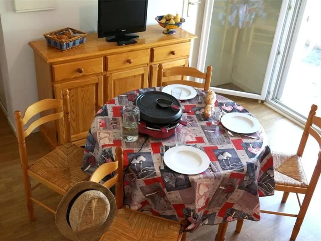 Appartement Bagnères-de-Luchon, 2 pièces, 4 personnes - FR-1-313-127 - Photo 4