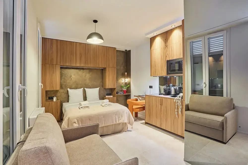 Suite Premium Facing the Chateau de Vincennes - Photo 1