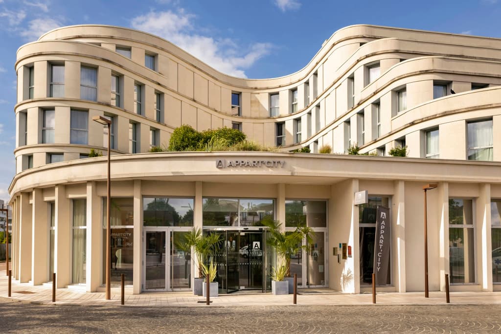Appart'City Collection Saint Germain en Laye - Photo 1