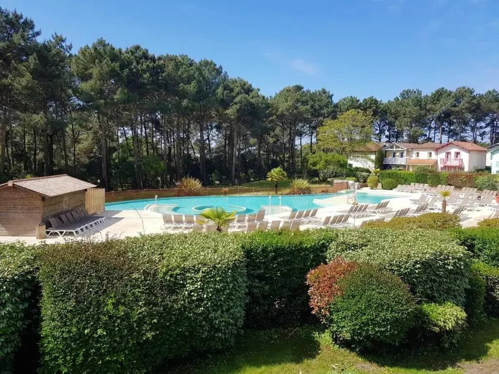 Maison de 3 chambres avec piscine partagee terrasse amenagee et wifi a Lacanau a 2 km de la plage - Photo 4