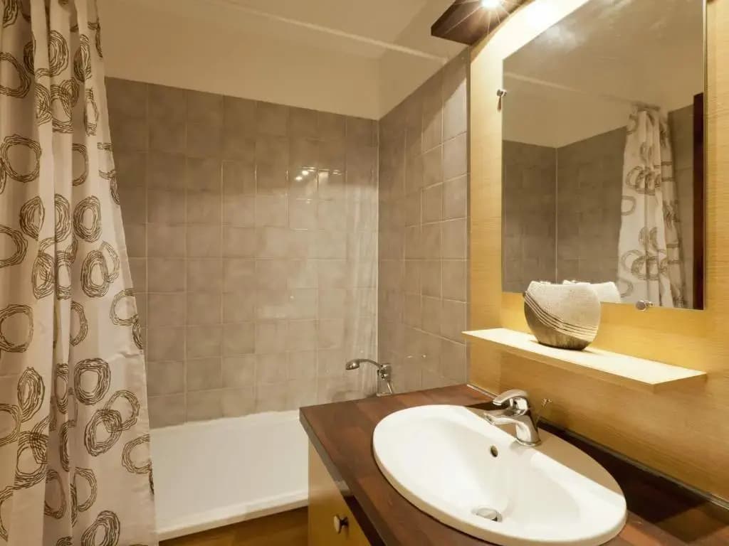 Appartement Brides-les-Bains, 1 pièce, 4 personnes - FR-1-512-202 - Miniature 6