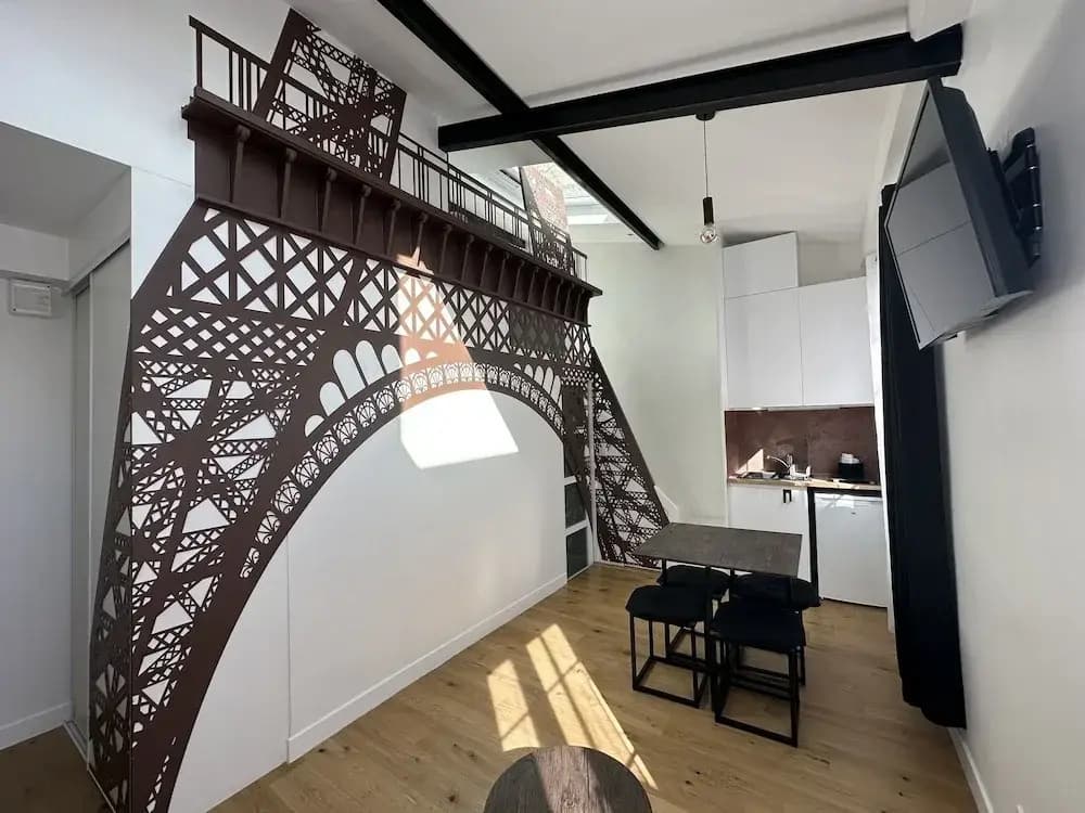 Béatrice et Emmanuel Meublé Eiffel - Miniature 7
