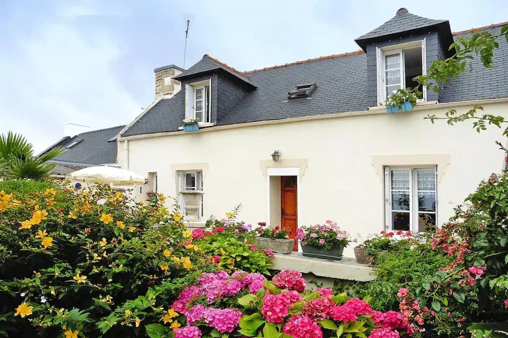 Holiday home, Plouhinec - Photo 1