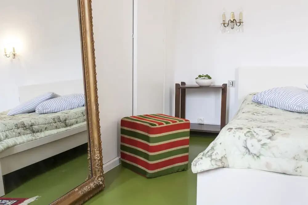 46FM Montauban Guesthouse - Photo 1