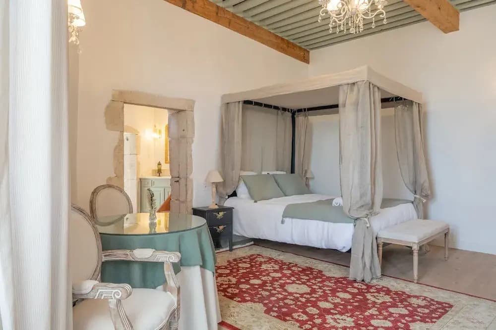 La chambre des Remparts Romantique - Photo 3