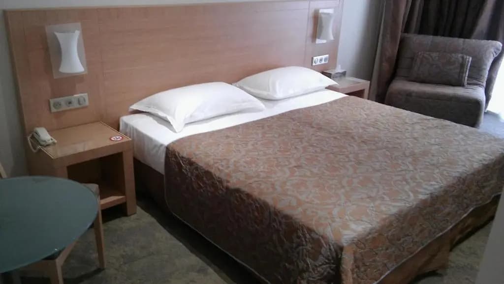 Hotel le Rocher - Photo 4