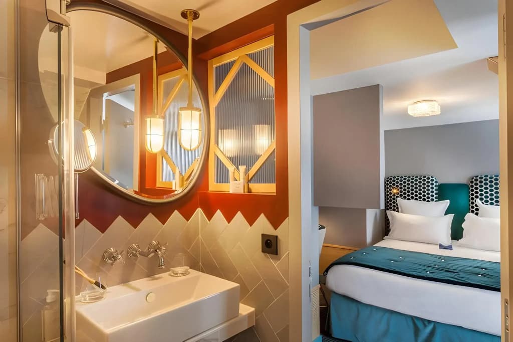 Handsome Hotel - Miniature 7