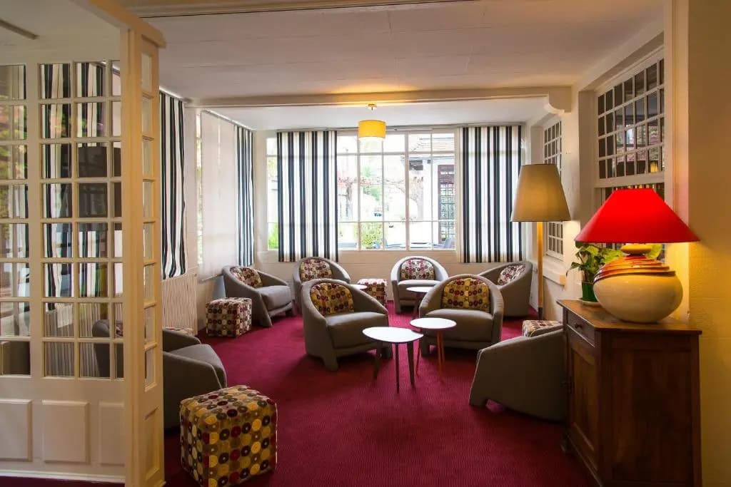 Hôtel de Normandie - Miniature 8