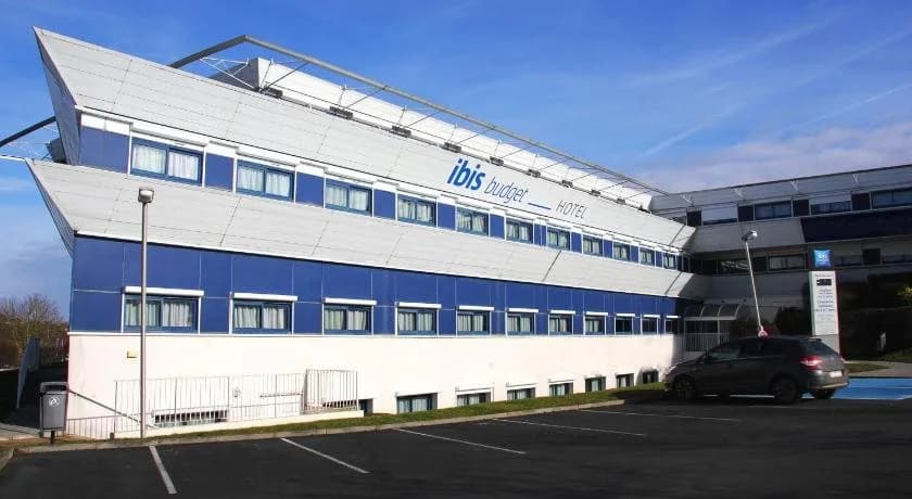 ibis budget Site du Futuroscope - Photo 1