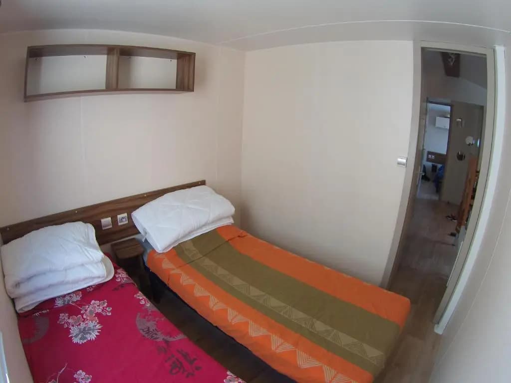La Carabasse / Mazet 69 - Photo 3