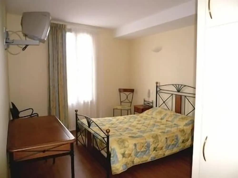 Hotel Le Relais Des Deux Vallees - Photo 2