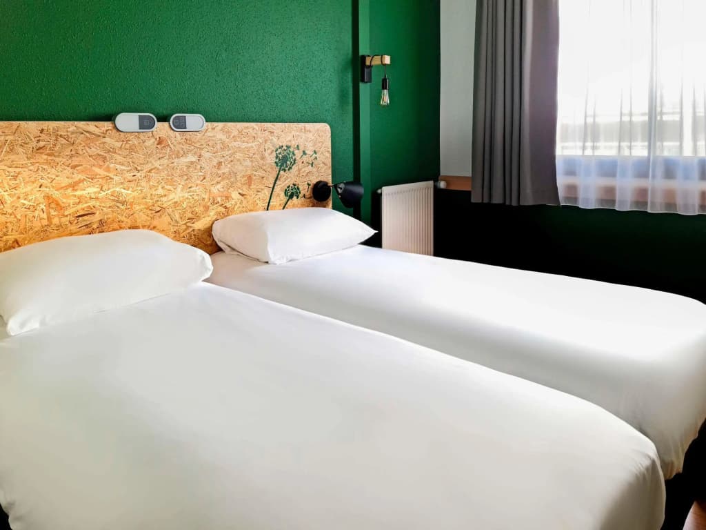 Greet Hotel Evreux Centre - Route de Normandie by Accor - Photo 2