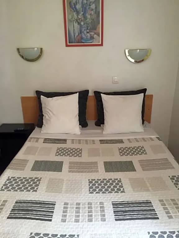 Hotel Chevallier - Photo 5