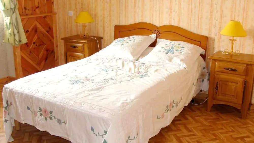Property With 5 Bedrooms in Rentières, With Wonderful Mountain View, Enclosed Garden and Wifi - 39 km From the Slopes - Mi...
