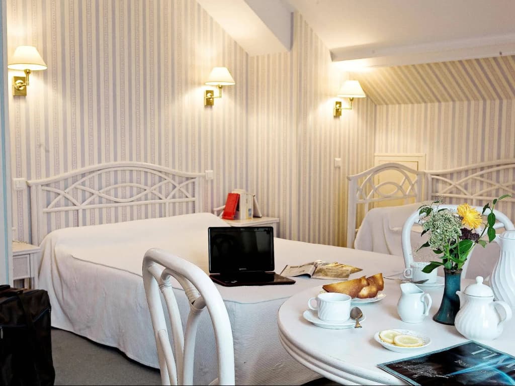 Hôtel du Pont Neuf - Photo 4