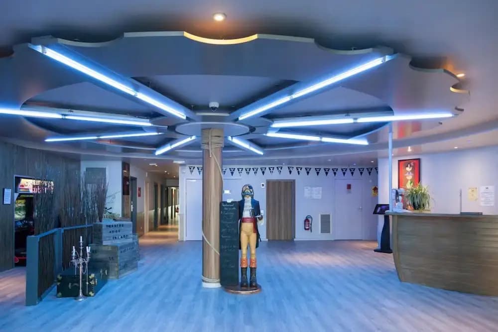 Hôtel du Parc Pirates - Photo 2