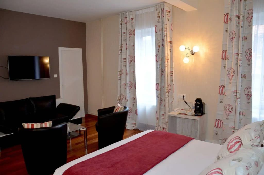 Hôtel du Centre - Miniature 6