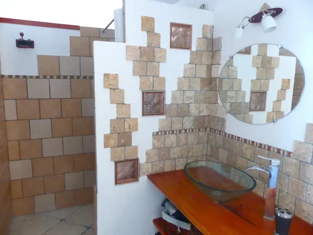 Studio in Draguignan, With Private Pool, Furnished Garden and Wifi - 3 - Miniature 6