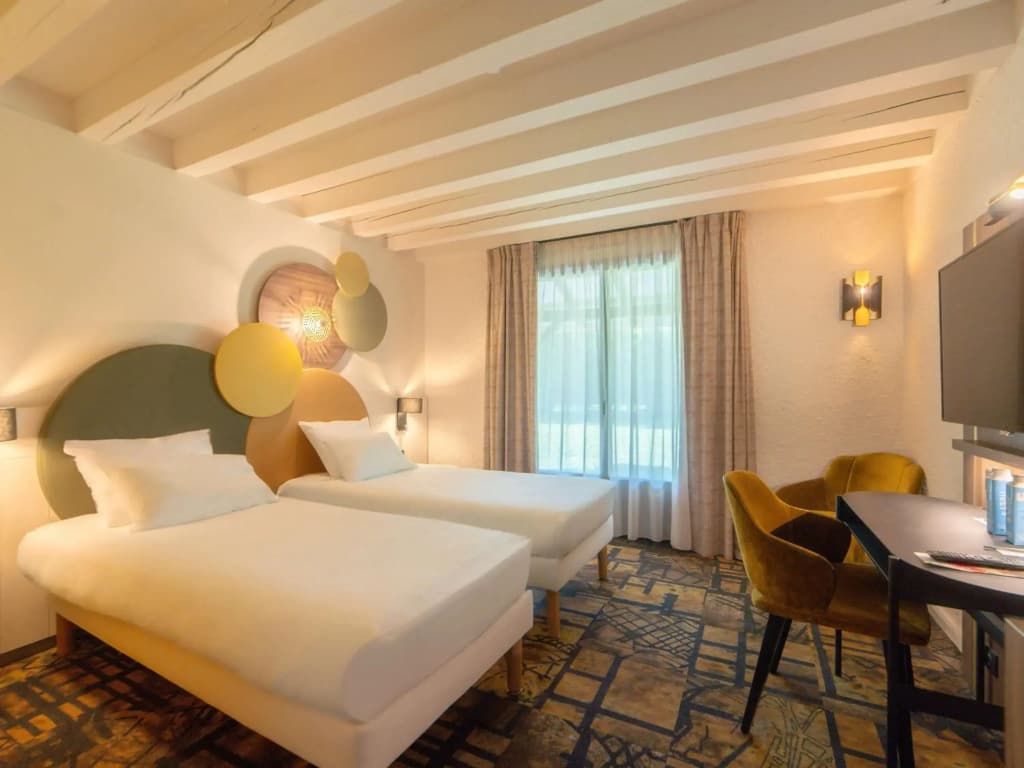 Mercure Auxerre Autoroute du Soleil - Photo 3