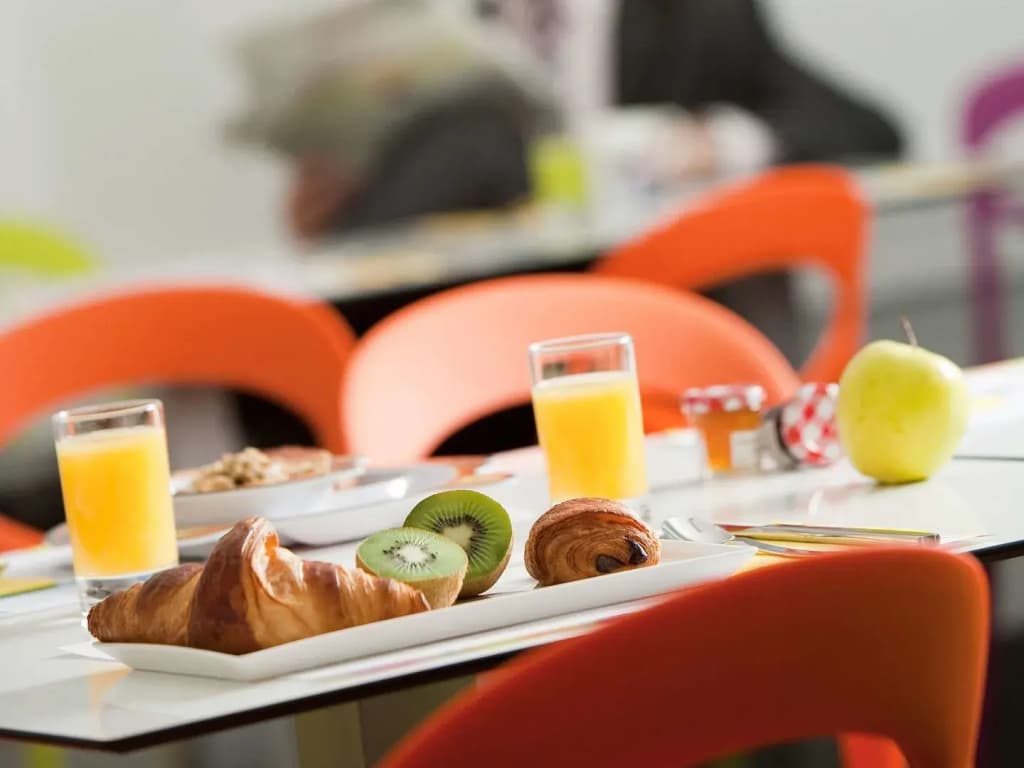 ibis Styles Annemasse Genève - Miniature 8