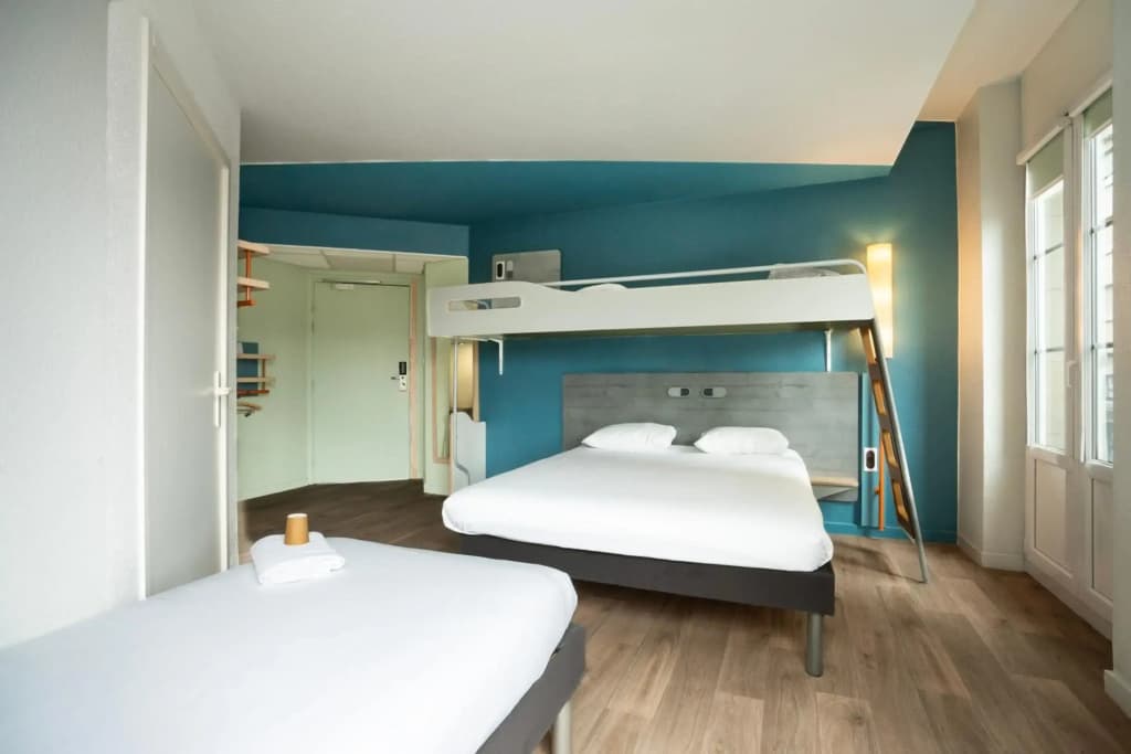 ibis budget Strasbourg Centre Gare - Photo 4