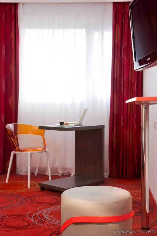 Ibis Styles Peronne Assevillers - Photo 4