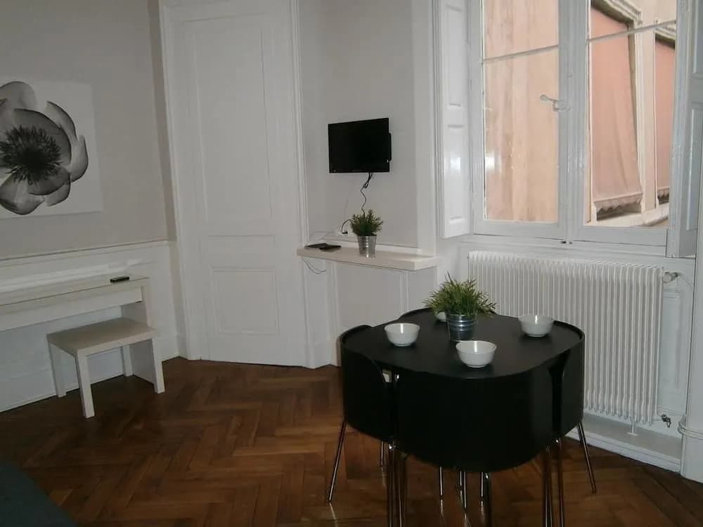 Appartements Place Bellecour - Photo 3