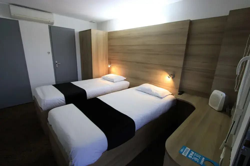 Enzo Hotels Loudeac By Kyriad Direct - Photo 2