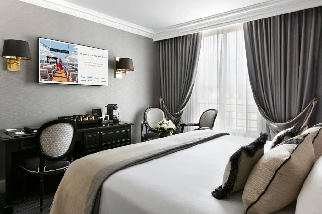 Hotel Barriere Le Majestic - Photo 4
