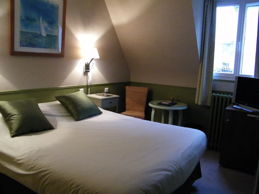 Inter-Hotel Les Ajoncs D'Or - Photo 4